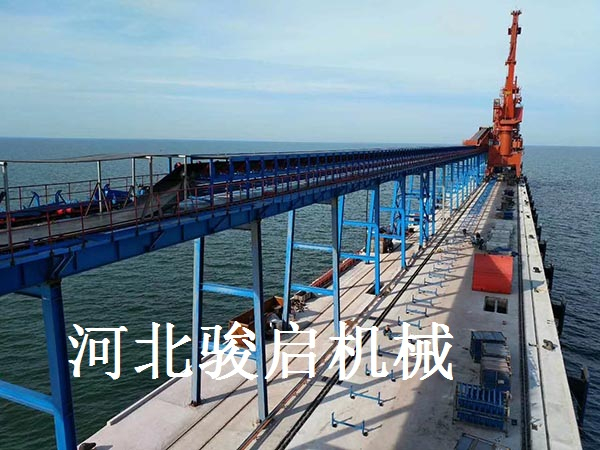 帶式輸送機(jī)